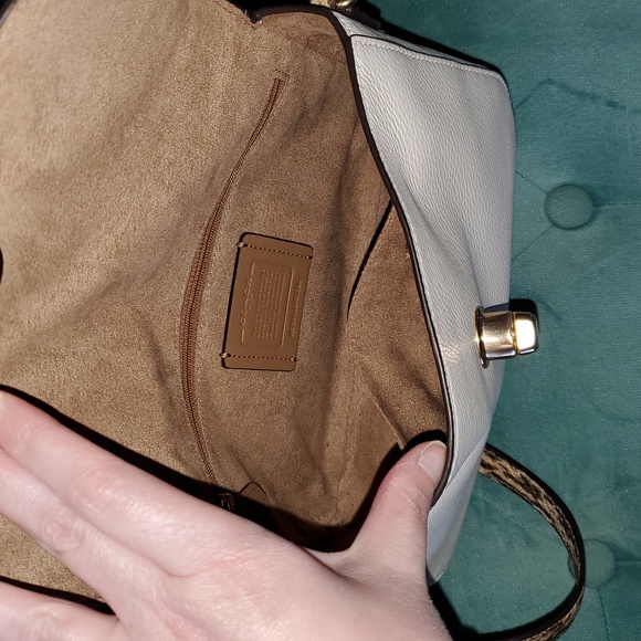 Coach Cassie Bag - Picture 7 of 8